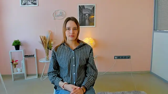 MitsuePostel online show from 17, 4, 2026