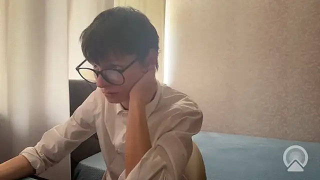 Snapshot of dalvos chatting on 18, 4, 2026 dalvos online show from 18, 4, 2026