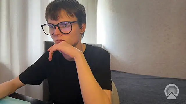 Snapshot of dalvos chatting on 22, 4, 2026 dalvos online show from 22, 4, 2026