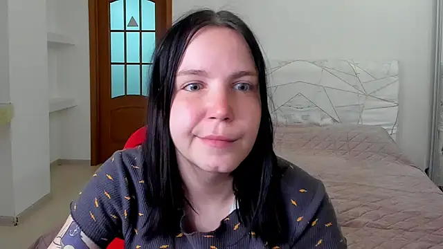 Kitty Lilit  online show from 7, 4, 2026