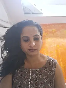Snapshot of Bebo_QueeN chatting on 2, 5, 2026 Bebo QueeN online show from 2, 5, 2026