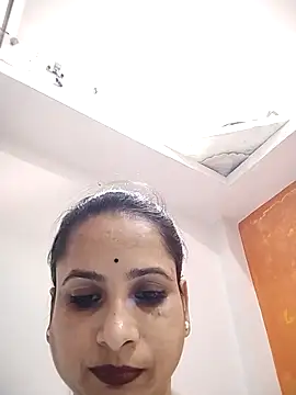 Snapshot of Bebo_QueeN chatting on 28, 4, 2026 Bebo QueeN online show from 28, 4, 2026