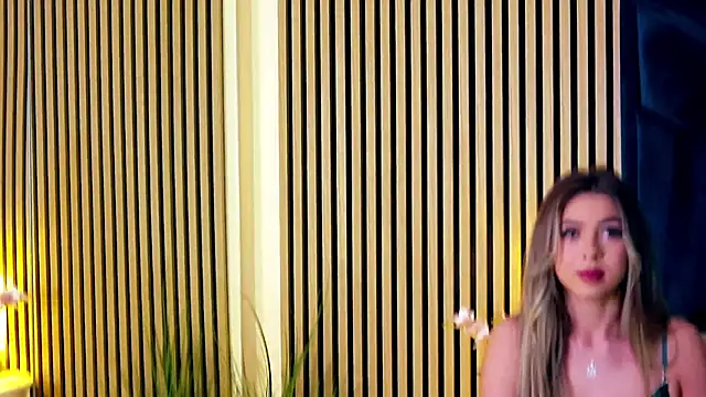 AylinRosee online show from 11, 5, 2026
