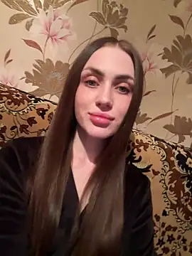 AlinaLove3213 online show from 3, 6, 2026