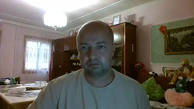 Snapshot of Luceriusbigass chatting on 2, 7, 2026 Luceriusbigass online show from 2, 7, 2026