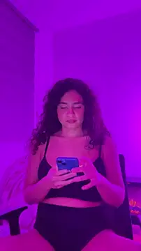 Snapshot of holaRosa chatting on 26, 5, 2026 holaRosa online show from 26, 5, 2026