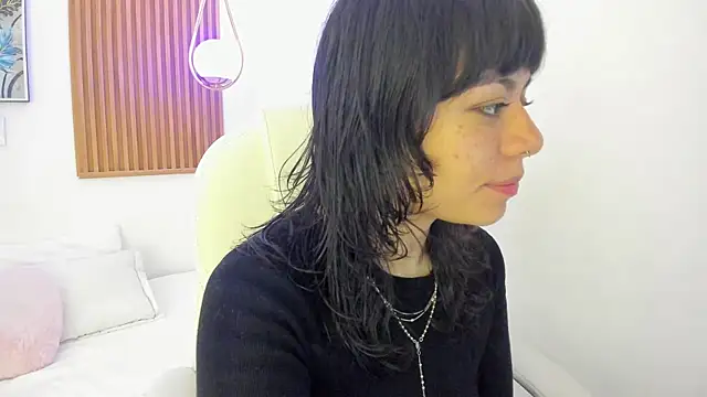 Snapshot of ghostmila chatting on 23, 4, 2026 ghostmila online show from 23, 4, 2026