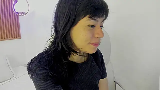 Snapshot of ghostmila chatting on 2, 5, 2026 ghostmila online show from 2, 5, 2026