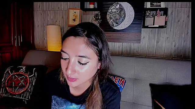 Alucarda666 online show from 16, 7, 2026