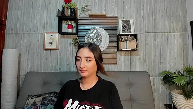Alucarda666 online show from 21, 6, 2026