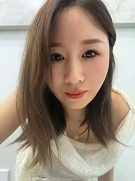 Snapshot of qin205205 chatting on 29, 6, 2026 qin205205 online show from 29, 6, 2026