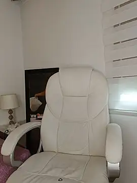 mollysweetx online show from 10, 4, 2026