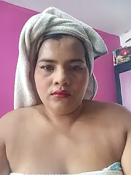 Snapshot of Sofia_Moon01 chatting on 26, 5, 2026 Sofia Moon01 online show from 26, 5, 2026