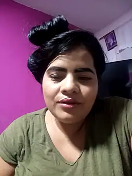 Snapshot of Sofia_Moon01 chatting on 28, 4, 2026 Sofia Moon01 online show from 28, 4, 2026