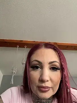 Snapshot of MimiSweet111 chatting on 13, 4, 2026 MimiSweet111 online show from 13, 4, 2026