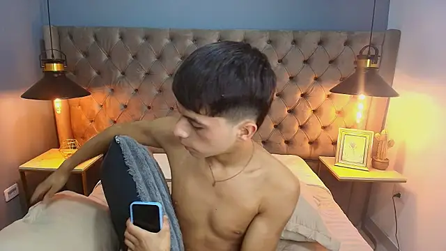 saintDangelo online show from 17, 4, 2026