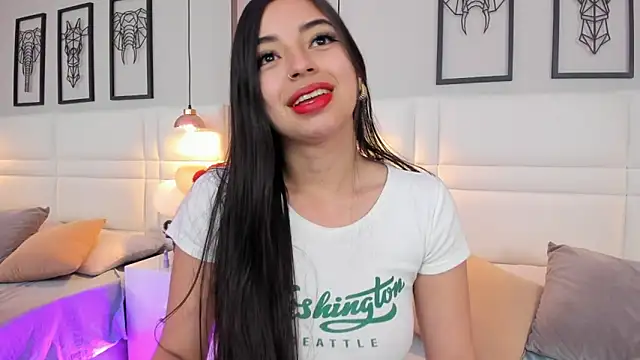 Snapshot of Melody__blake chatting on 27, 4, 2026 Melody blake online show from 27, 4, 2026