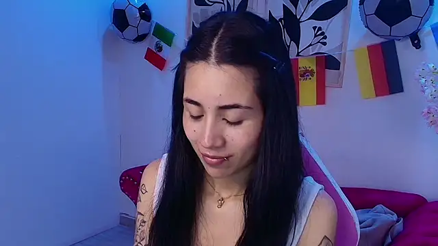 Snapshot of Rainy_doll chatting on 28, 6, 2026 Rainy doll online show from 28, 6, 2026