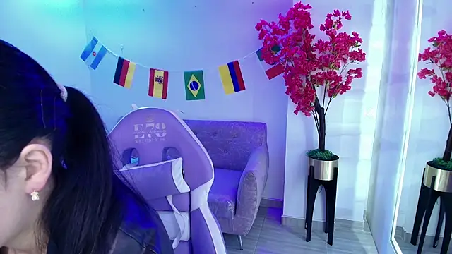 Snapshot of Rainy_doll chatting on 17, 6, 2026 Rainy doll online show from 17, 6, 2026
