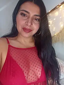 Snapshot of Antonella-corruso chatting on 5, 5, 2026 Antonella-corruso online show from 5, 5, 2026