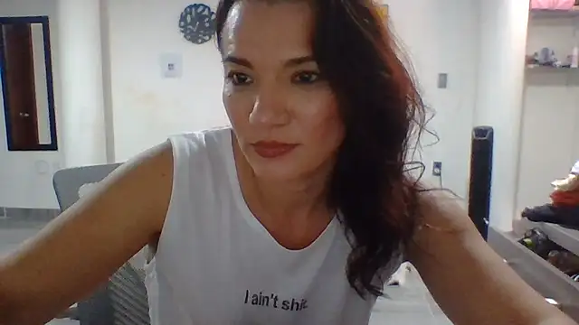Snapshot of valery_fitt chatting on 17, 6, 2026 valery fitt online show from 17, 6, 2026