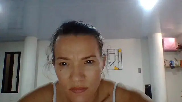 Snapshot of valery_fitt chatting on 9, 7, 2026 valery fitt online show from 9, 7, 2026