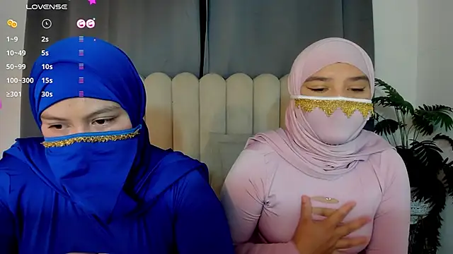 aziza dalila02 online show from 22, 4, 2026