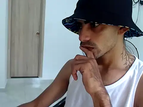 Snapshot of mijoprietosex chatting on 12, 4, 2026 mijoprietosex online show from 12, 4, 2026