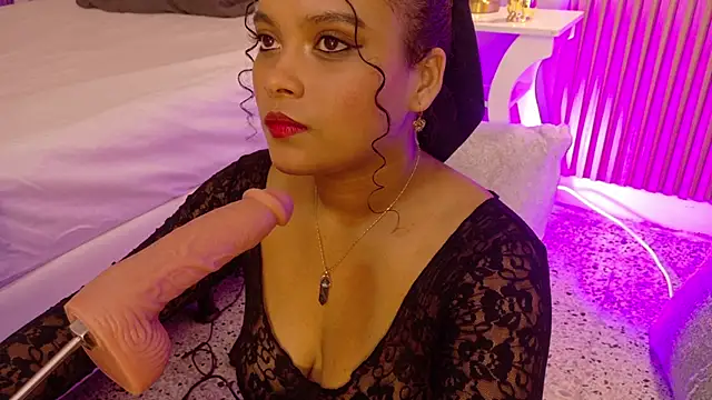 Snapshot of ValeriaJolie chatting on 15, 4, 2026 ValeriaJolie online show from 15, 4, 2026