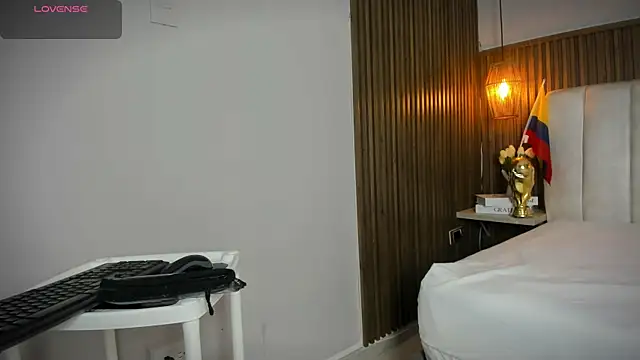 Snapshot of Hayami_Li chatting on 4, 7, 2026 Hayami Li online show from 4, 7, 2026