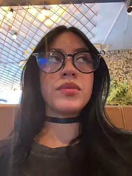 Snapshot of Kattze_ chatting on 30, 4, 2026 Kattze online show from 30, 4, 2026