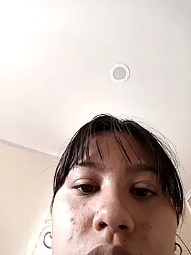 Snapshot of celeste_beacker chatting on 9, 4, 2026 celeste beacker online show from 9, 4, 2026