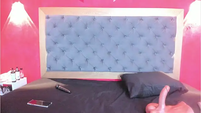 Snapshot of RosyRoos chatting on 10, 6, 2026 RosyRoos online show from 10, 6, 2026