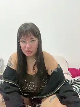 cherryxxox online show from 4, 5, 2026