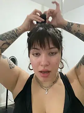 cherryxxox online show from 17, 5, 2026