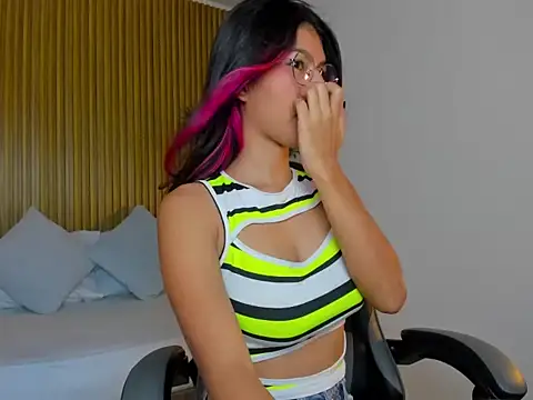 rosalita4  online show from 14, 4, 2026