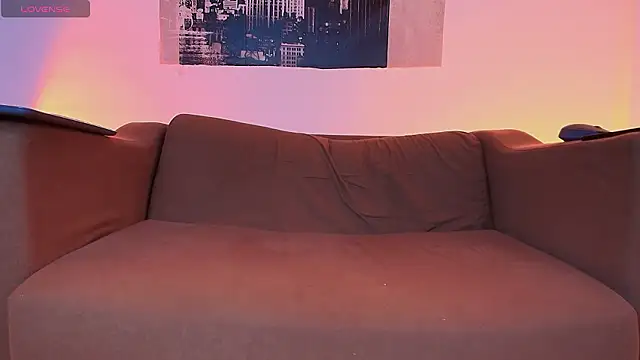 Snapshot of Regan_01 chatting on 2, 7, 2026 Regan 01 online show from 2, 7, 2026