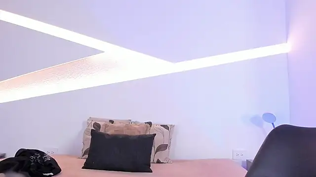 Logan Steel online show from 21, 4, 2026