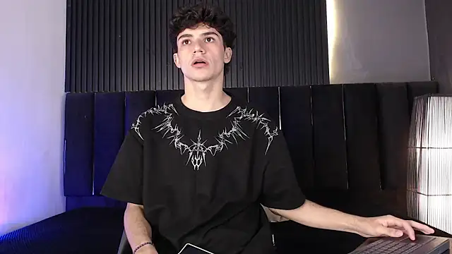 Logan Steel online show from 17, 4, 2026