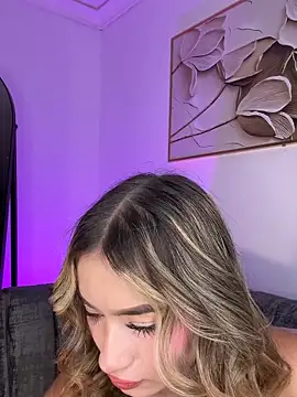 AmyRusso online show from 22, 4, 2026