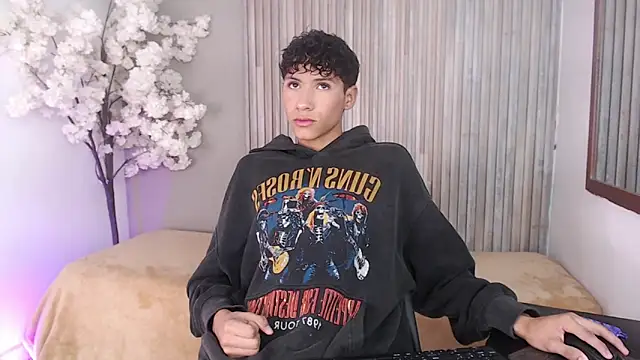 Velvet An online show from 12, 4, 2026