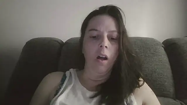 lily1982 online show from 26, 4, 2026