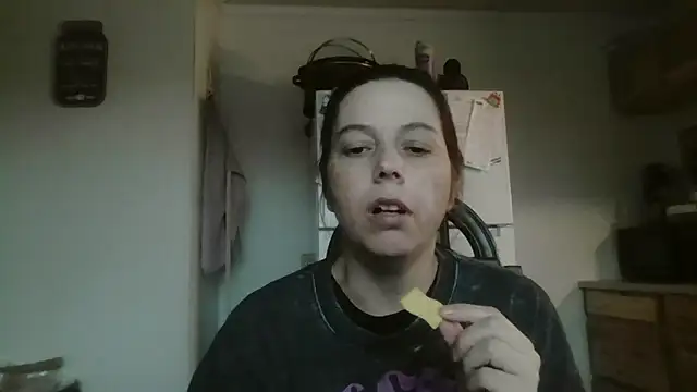 lily1982 online show from 5, 5, 2026