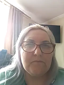 AureliaSky598 online show from 23, 4, 2026
