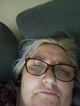 AureliaSky598 online show from 21, 4, 2026