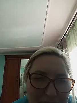 AureliaSky598 online show from 17, 5, 2026