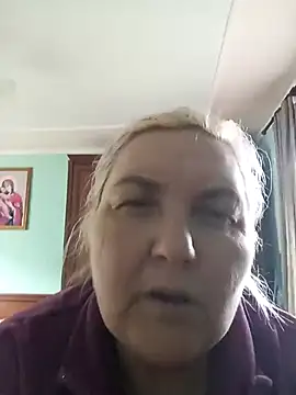 AureliaSky598 online show from 22, 4, 2026