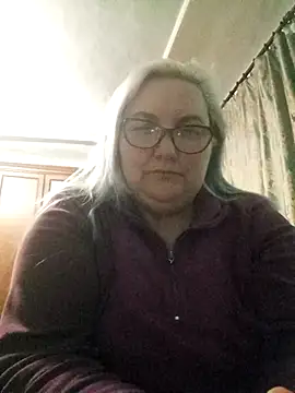 AureliaSky598 online show from 19, 4, 2026