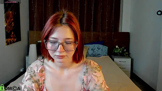 Snapshot of Lessi_Panic chatting on 13, 7, 2026 Lessi Panic online show from 13, 7, 2026
