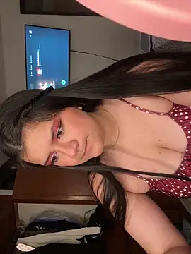 foxy gigi online show from 15, 4, 2026